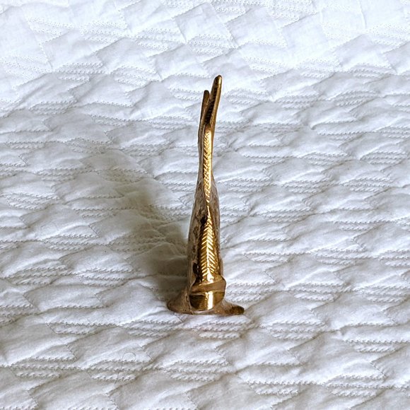 Vintage Solid Brass Angelfish Angel Fish Figurine Statue Paper Weight 5" Tall - Picture 5 of 6